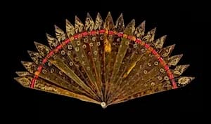 Brisé fan by Unknown Artist