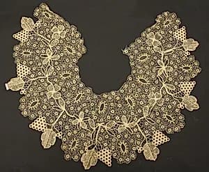 Collar by Unknown Artist
