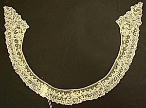 Collar by Unknown Artist