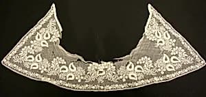 Collar by Unknown Artist