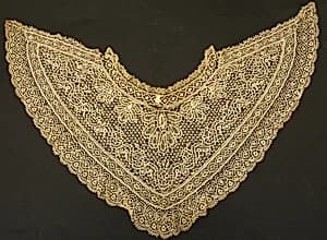 Collar by Unknown Artist