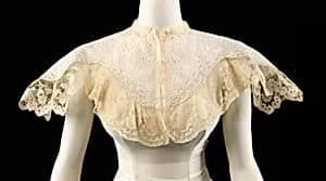 Collar by Unknown Artist