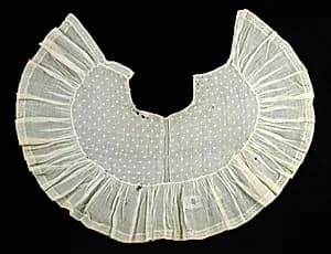 Collar by Unknown Artist