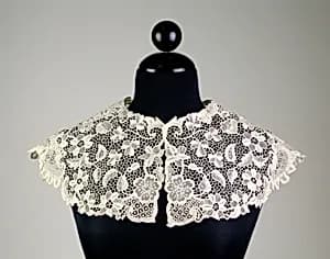 Collar by Unknown Artist
