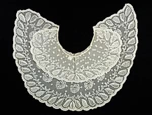Collar by Unknown Artist