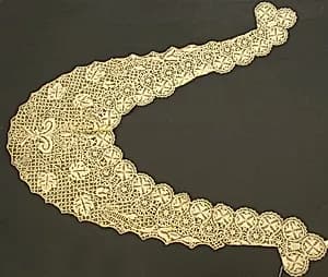Collar by Unknown Artist