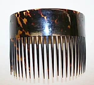Comb by Unknown Artist