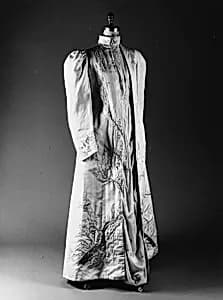 Dressing gown by Unknown Artist