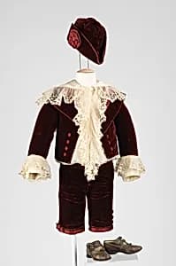 Ensemble by Unknown Artist