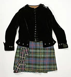 Ensemble by Unknown Artist