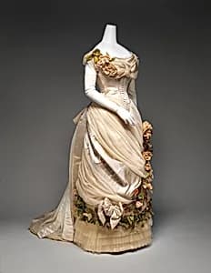Evening dress by Charles Frederick Worth|House of Worth