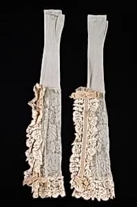 Evening mitts by Unknown Artist