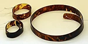 Jewelry set by Unknown Artist