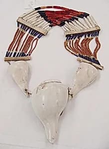 Jewelry set by Unknown Artist