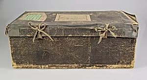 Military hatbox by Bent & Bush