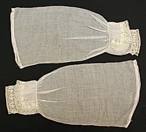 Undersleeves by Unknown Artist