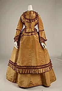 Wedding dress by Unknown Artist