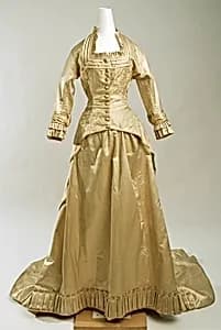Wedding dress by Unknown Artist