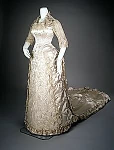 Wedding dress by Unknown Artist