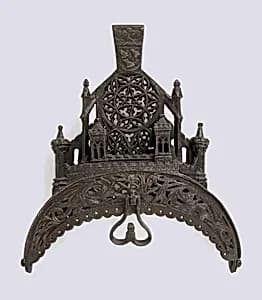 Purse Frame by Unknown Artist