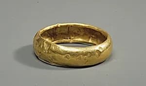 Child's bracelet by Unknown Artist