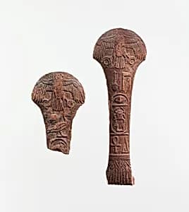 Dagger handle (with 22.3.75a) by Unknown Artist