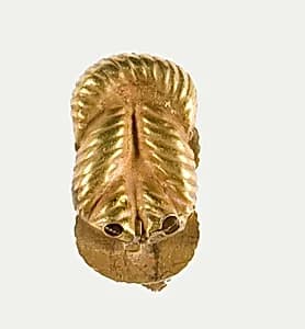 Double knot clasp of Sithathoryunet by Unknown Artist