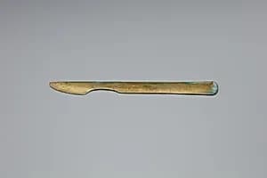 Knife Razor by Unknown Artist