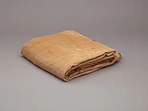 Sheet, linen mark, medium spin, close weave by Unknown Artist