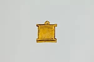 Shrine or pectoral amulet by Unknown Artist