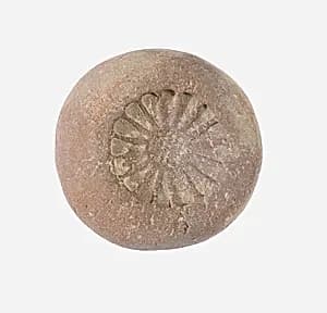 Small Daisy Mold by Unknown Artist