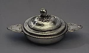 Bowl with cover (Écuelle) by Simon Bourguet
