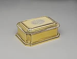 Box (one of a pair) (part of a set)