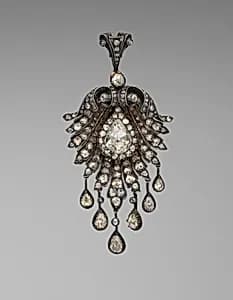Brooch or pendant by Unknown Artist