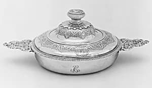 Broth bowl with cover (écuelle) by Gabriel Tillet