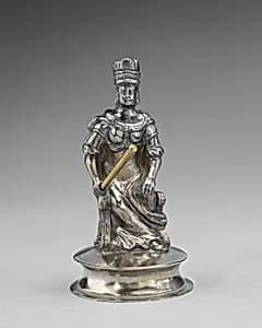 Chessman (Queen)