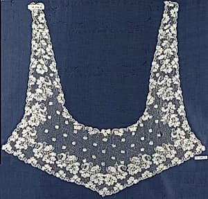 Collar by Unknown Artist