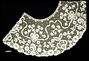 Collar by Unknown Artist