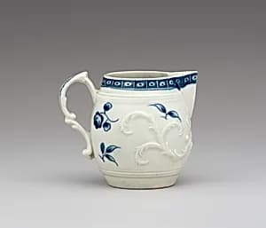 Cream jug by Worcester factory