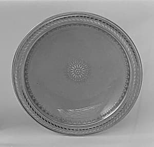 Dish (part of a service)