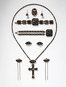 Eleven piece parure by Hunt & Roskell