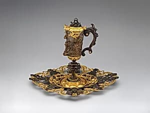 Ewer and stand (présentoir) by Martin Gizl