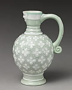 Ewer with quatrefoil motifs by Minton(s)