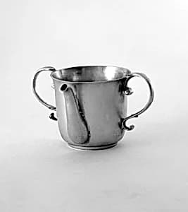 Feeding cup by Thomas Holland I
