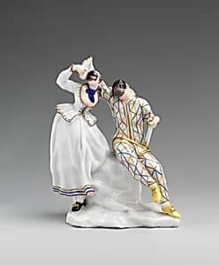 Harlequin and Columbine by Giuseppe Gricci|Capodimonte Porcelain Manufactory