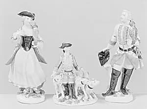 Hunter leading hounds by Meissen Manufactory