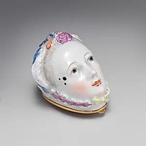 Lady's head by Chelsea Porcelain Manufactory