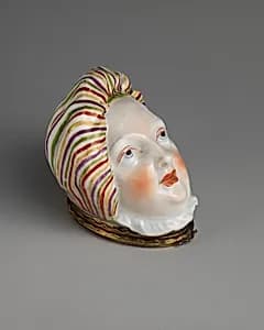 Man's head by Chelsea Porcelain Manufactory