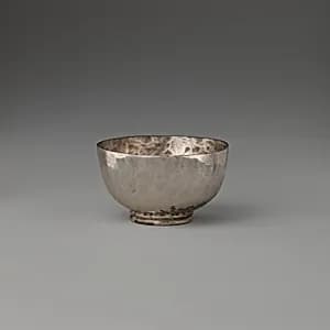 Miniature bowl by George Manjoy