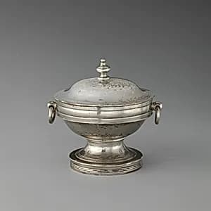 Miniature tureen with cover by Thomas Howell